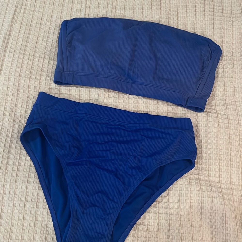2 PIECE BATHING SUIT